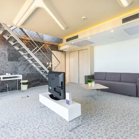 Vacationclub - Ultramarine Apartament 57 公寓